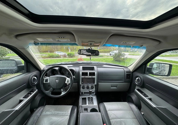 Dodge Nitro cena 27982 przebieg: 281000, rok produkcji 2010 z Katowice małe 29